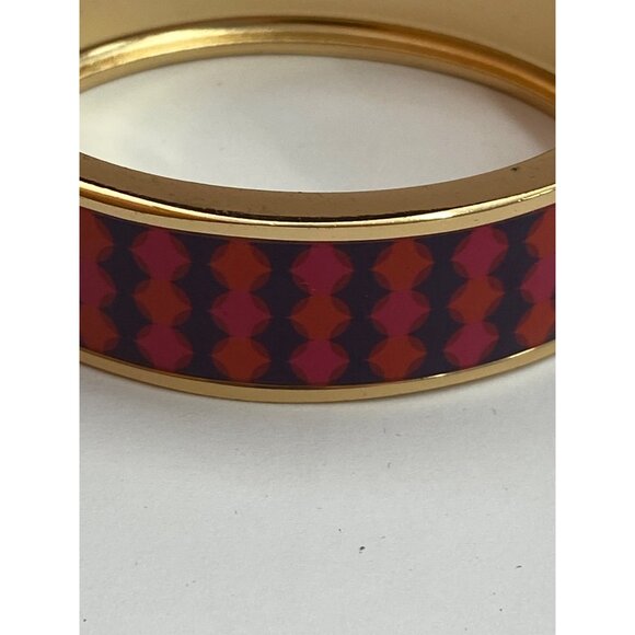 Avon Gold-Tone Geometric Hinged Bangle Bracelet With Red & Pink Pattern J0251 - Picture 4 of 9